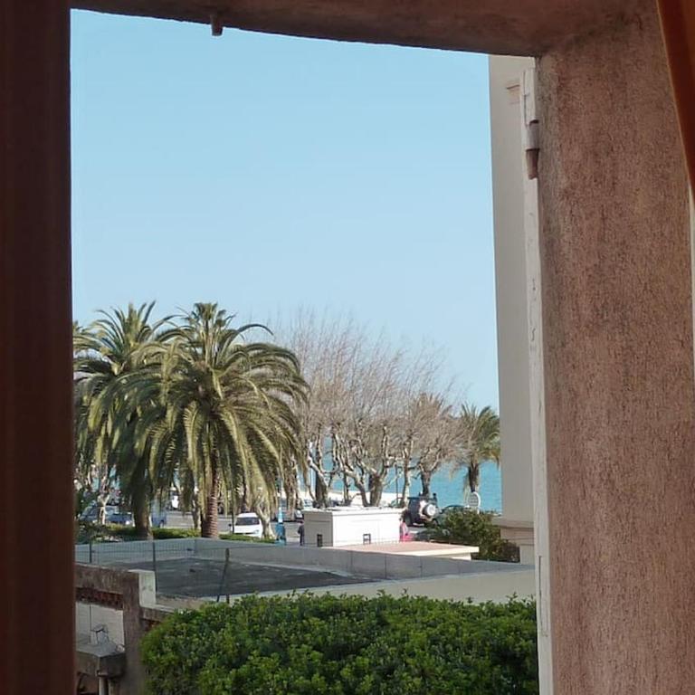 Beach House Cannes - Plages du Midi- 3 Ch - 3 Sdd - 2 wc - Fibre - Pkgs - Maison de Ville 3 Chambres - 46