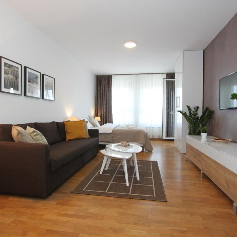 Evergreen - studio in Belgrade to relax and enjoy, parking 5 eur per day - Studio apartman sa 1 bračnim krevetom - 2