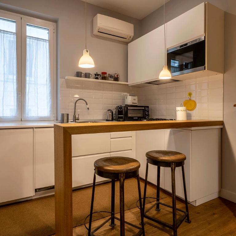 Fotofever Apt, two bedrooms with air conditioned in elegant shopping area, close to Vatican City - Appartamento con 2 Camere da Letto - Piano Terra - 9