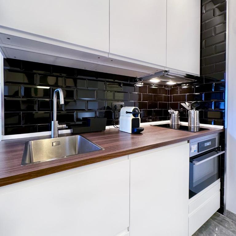 Charming Madrid Principe Pio - Two-Bedroom Apartment - 6