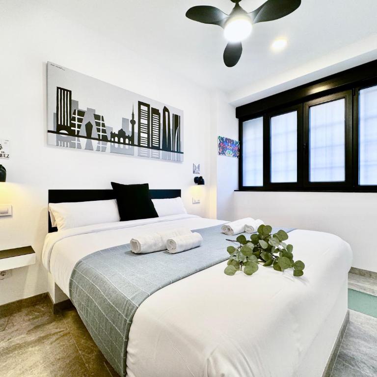 Charming Madrid Principe Pio - Two-Bedroom Apartment - 15