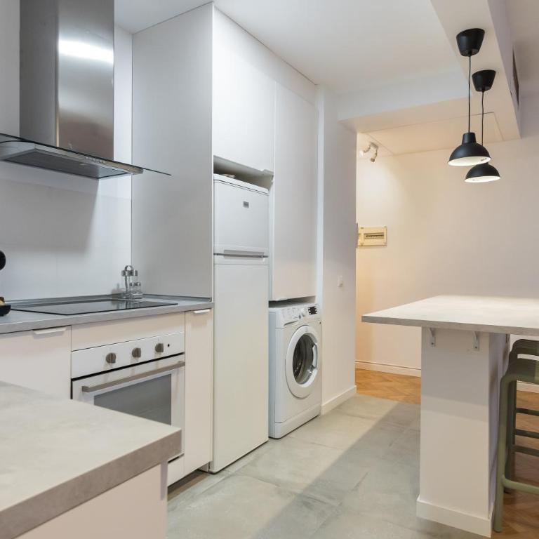 Cozy and central- 1 bedroom 1 bathroom - Chueca - One-Bedroom Apartment - 37