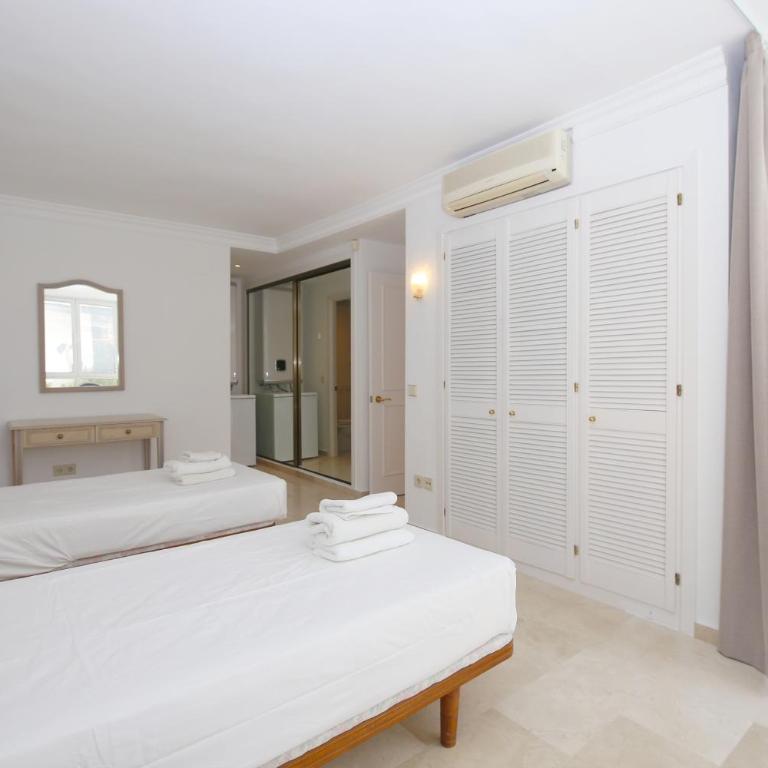Estepona Port Apartment AGUILA - Two-Bedroom Apartment - 14