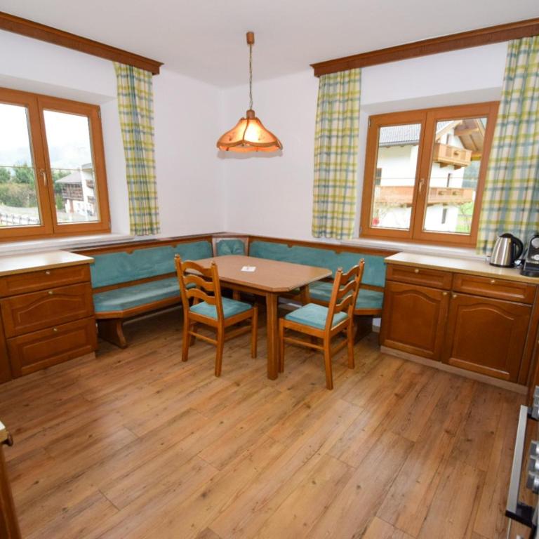 Ferienhaus Wachterhof Aschau im Zillertal - Apartment mit Gartenblick - 2