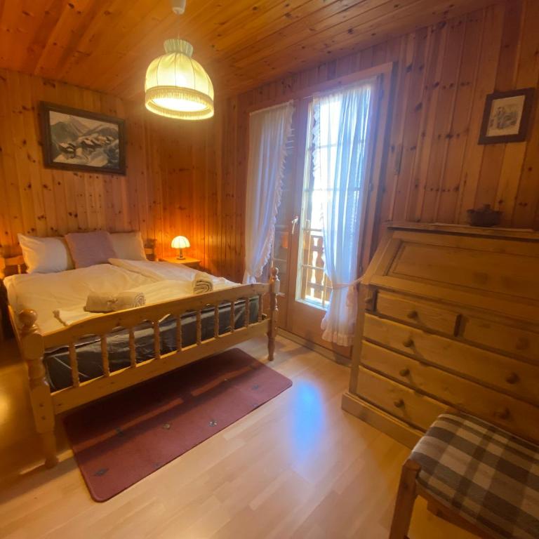 Chalet Rustique à La Tzoum' - Chalet - 6