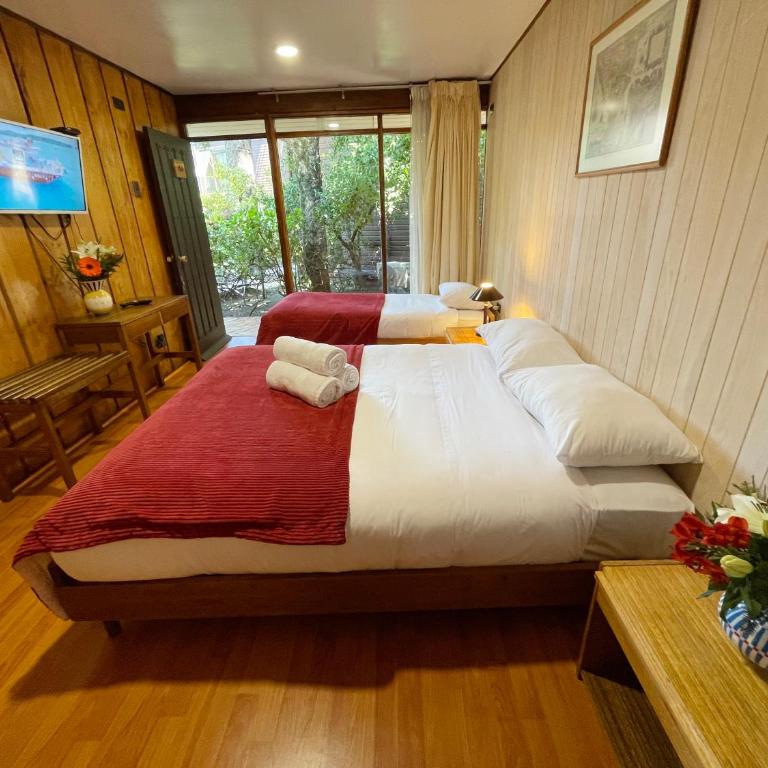 Hotel Costanera Pucón - Standard Triple Room - 1