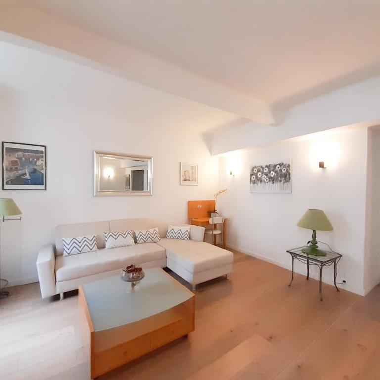 Gloria - Apartamento de 2 dormitorios - 1