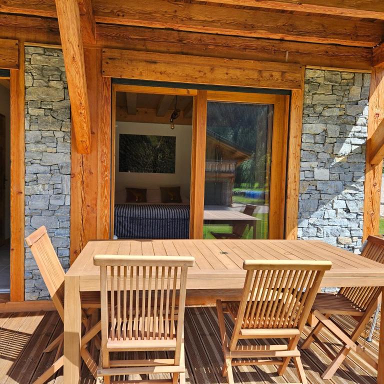 Demi-Chalet Vadel La Panthiaz 15 Pers 5 chambres - Chalet - 69
