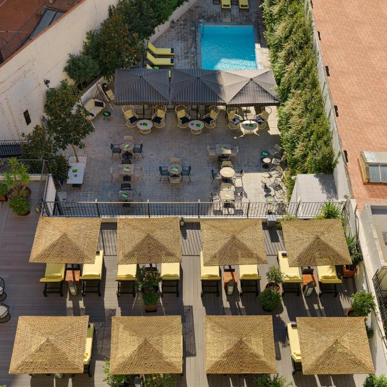 H10 Metropolitan 4* Sup - Superior Double Room with Terrace - 2