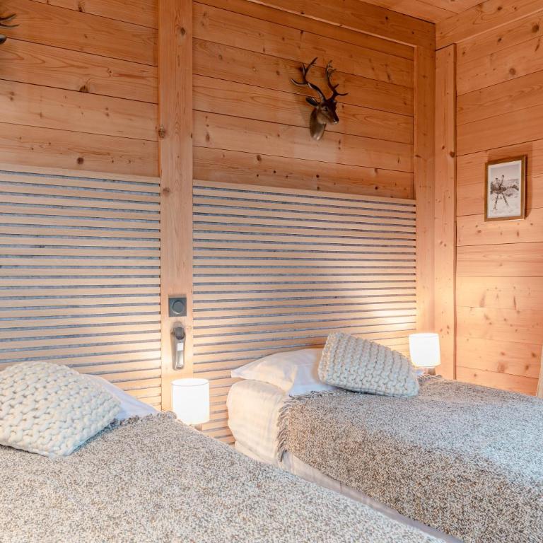 Le Chalet d'Antoine - Centre de Megève - Chambre Lits Jumeaux Deluxe avec Balcon - 1