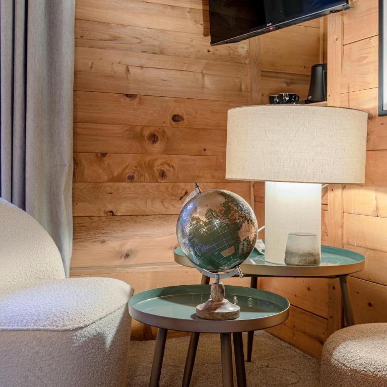 Le Chalet d'Antoine - Centre de Megève - Chambre Double avec Balcon - 3