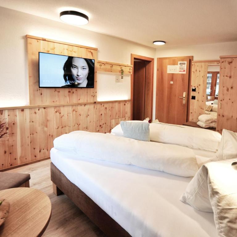 Alpin Sporthotel Bündnerhof - Standard Doppelzimmer mit Balkon - 6