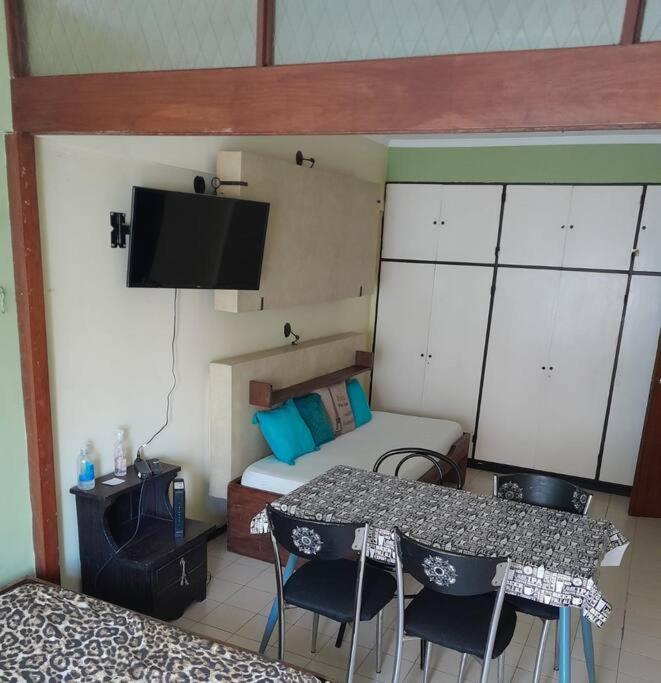 Ambiente céntrico SOLO FAMILIAS Zona Torreón y Paseo Aldrey - One-Bedroom Apartment - 7