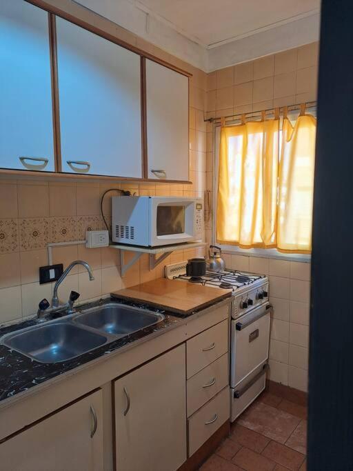 Ambiente céntrico SOLO FAMILIAS Zona Torreón y Paseo Aldrey - One-Bedroom Apartment - 8