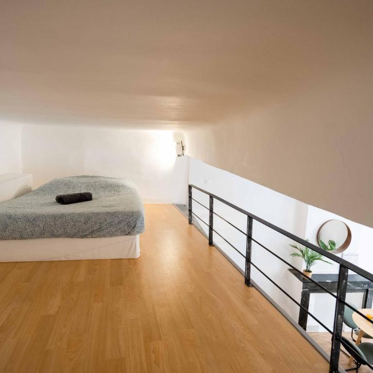 Studio Mezzanine Aumône Vieille - Appartement 1 Chambre - 4