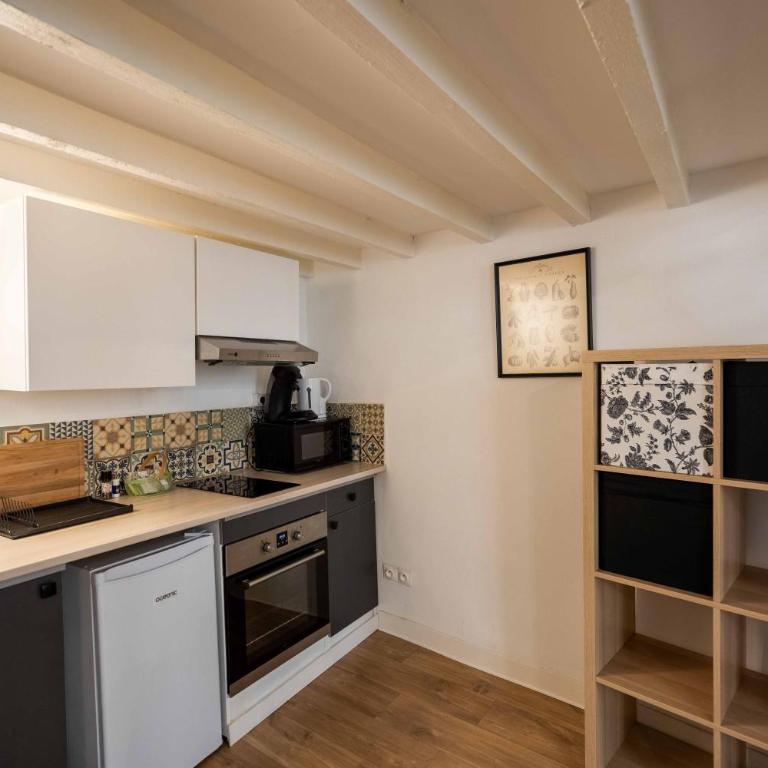 Studio Mezzanine Aumône Vieille - Appartement 1 Chambre - 8