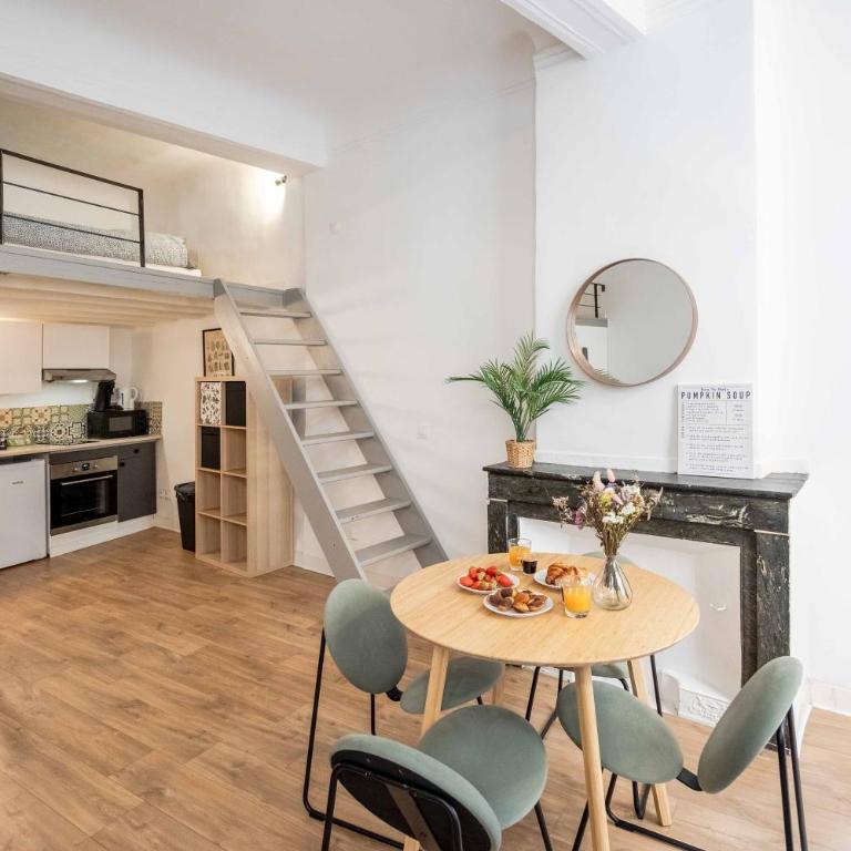 Studio Mezzanine Aumône Vieille - Appartement 1 Chambre - 24