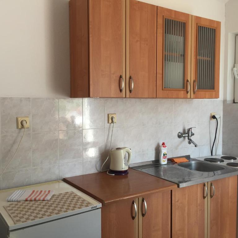 Katarina Apartments - Apartman s 2 Spavaće Sobe, Balkonom i Pogledom na More - u Potkrovlju - 1