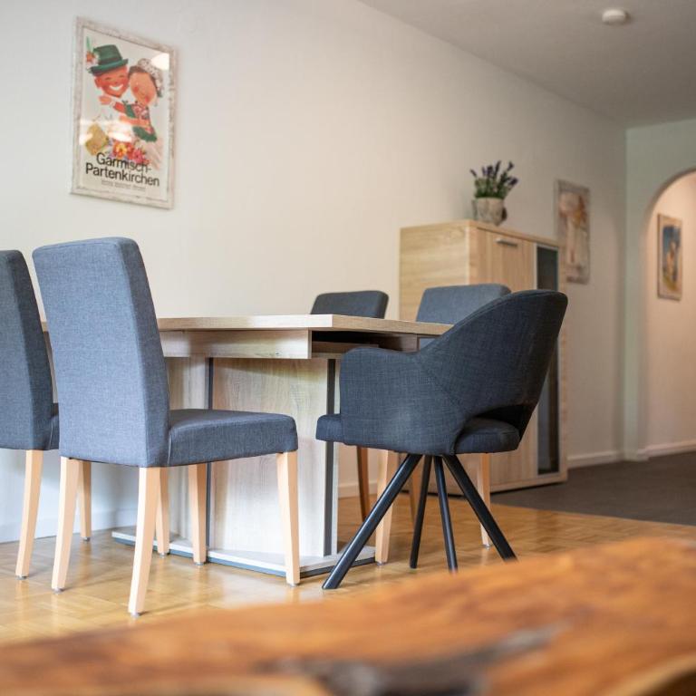 Mittendrin - Apartment mit Blick auf die Berge - 16