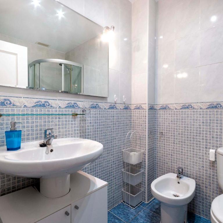 PRIMERA LINEA, GRAN TERRAZA, MARAVILLOSAS VISTAS, ALTO standing - Apartment - 13