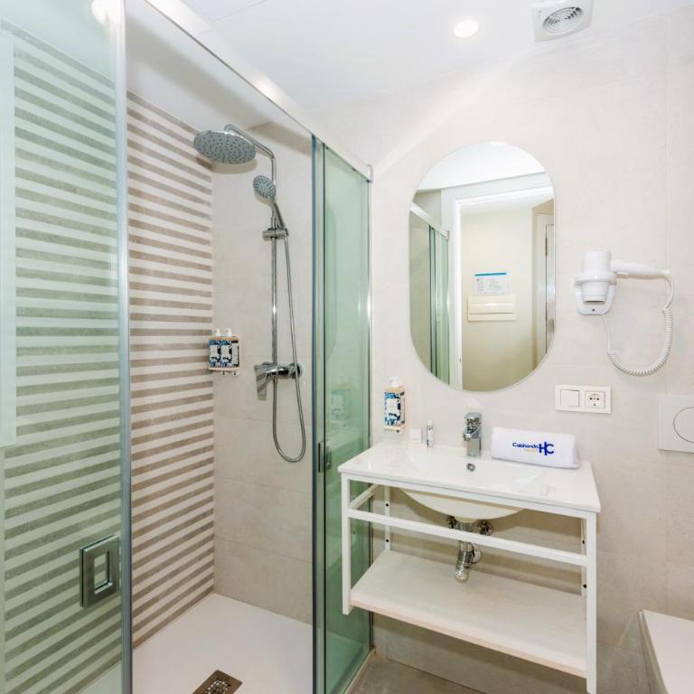 HC Calahonda Beach Nerja - Habitación Doble con terraza - 5