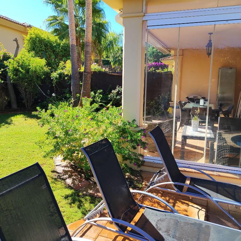 VILLA RIVIERA CON PISCINA PRIVADA JUNTO AL CAMPO DE GOLF - Villa con piscina privada - 11