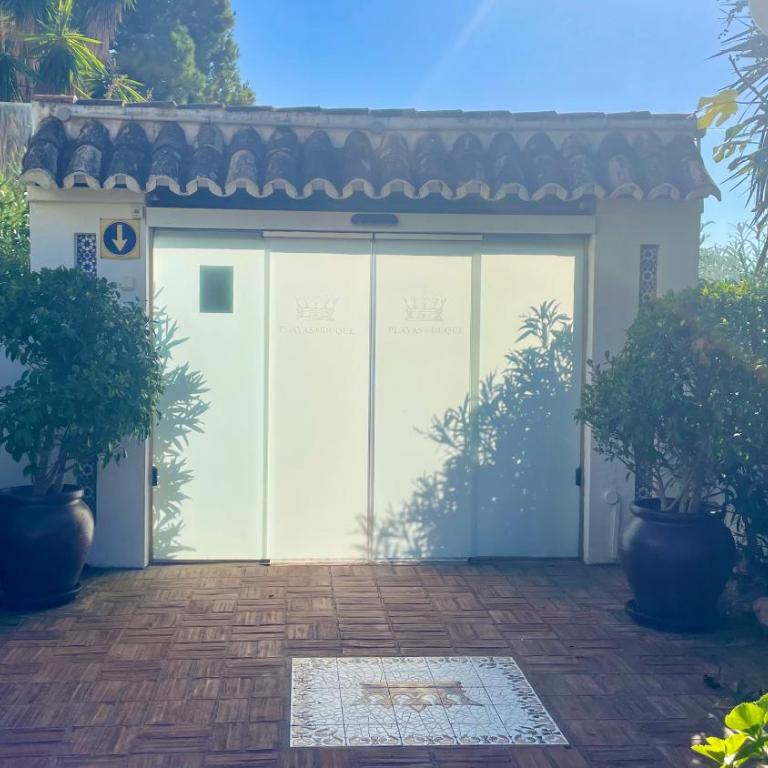 Playa Del Duque Apartment Ocean Club 1 - Three-Bedroom Apartment - 31