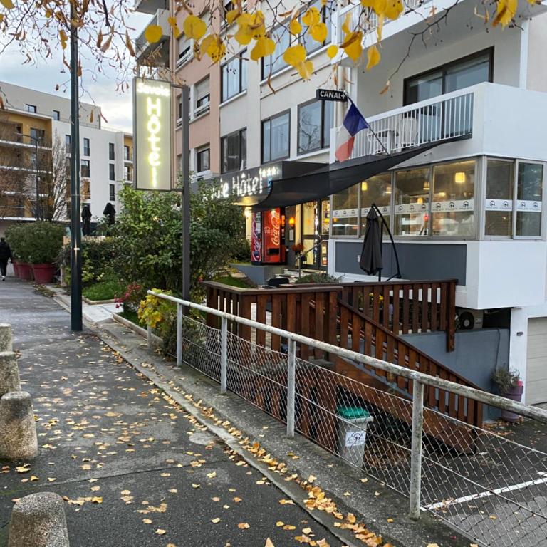 Studios & chambres aux portes de Genève - Studio avec Balcon - 3