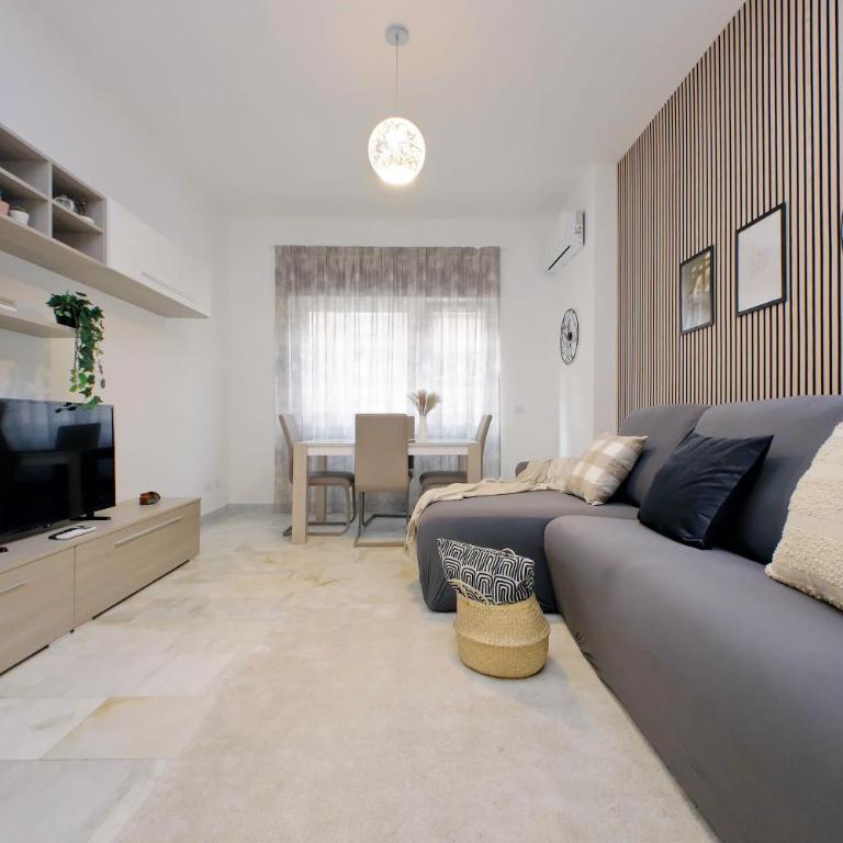 Modern Large Apartment in Rome - One-Bedroom Apartment - 25