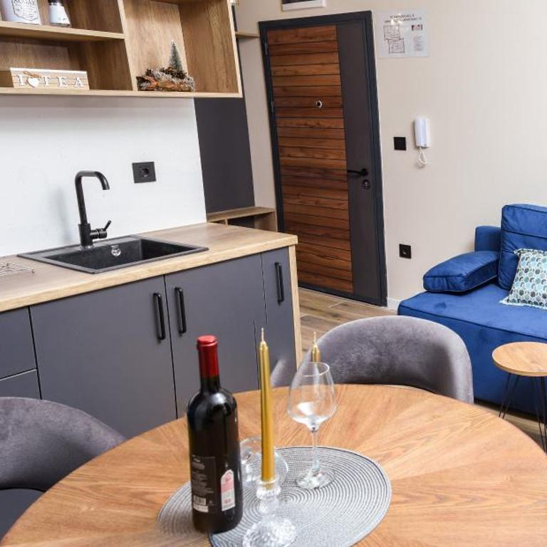 SkyLux Montana - One-Bedroom Apartment - 4