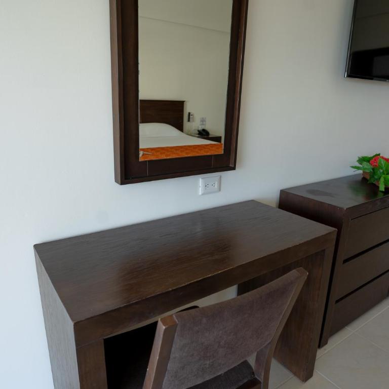 Costa Club Punta Arena - Desayuno buffet incluido - Habitación Doble - 2 camas - 4