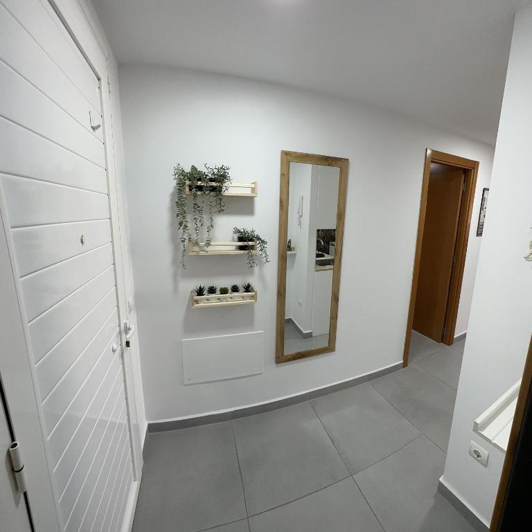 Bilbao House - Two-Bedroom Apartment - 7
