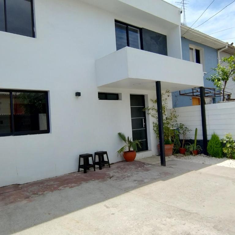 casa entera con estacionamiento - Apartamento - 11