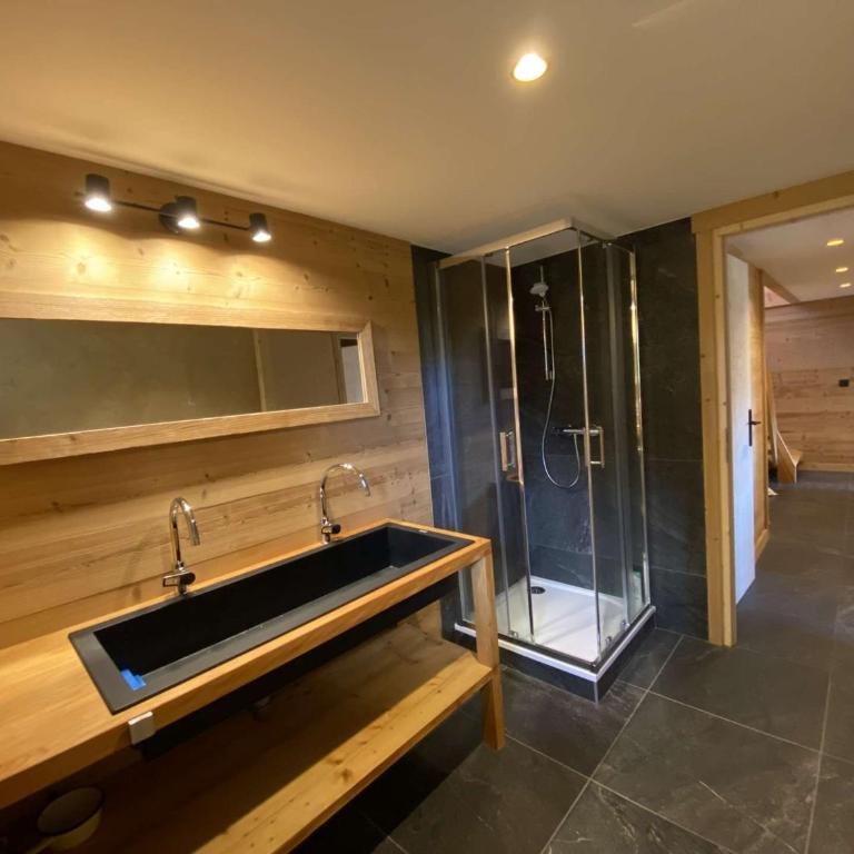 Chalet réçent pour 15 pers. avec wifi et parking à Arêches-Beaufort - Chalet de 3 dormitorios - 10