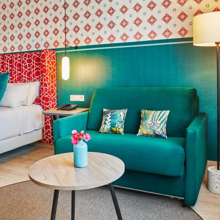 Hesperia Sevilla - Habitación Triple Confort - 3