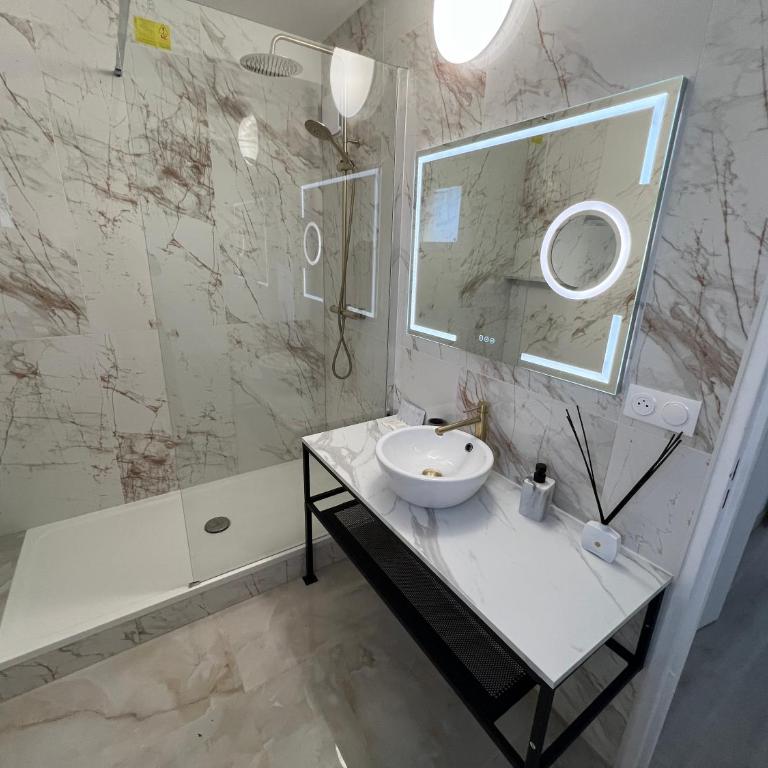 Le Cannois, Appartement de star 3 chambres - Apartment mit 3 Schlafzimmern - 33