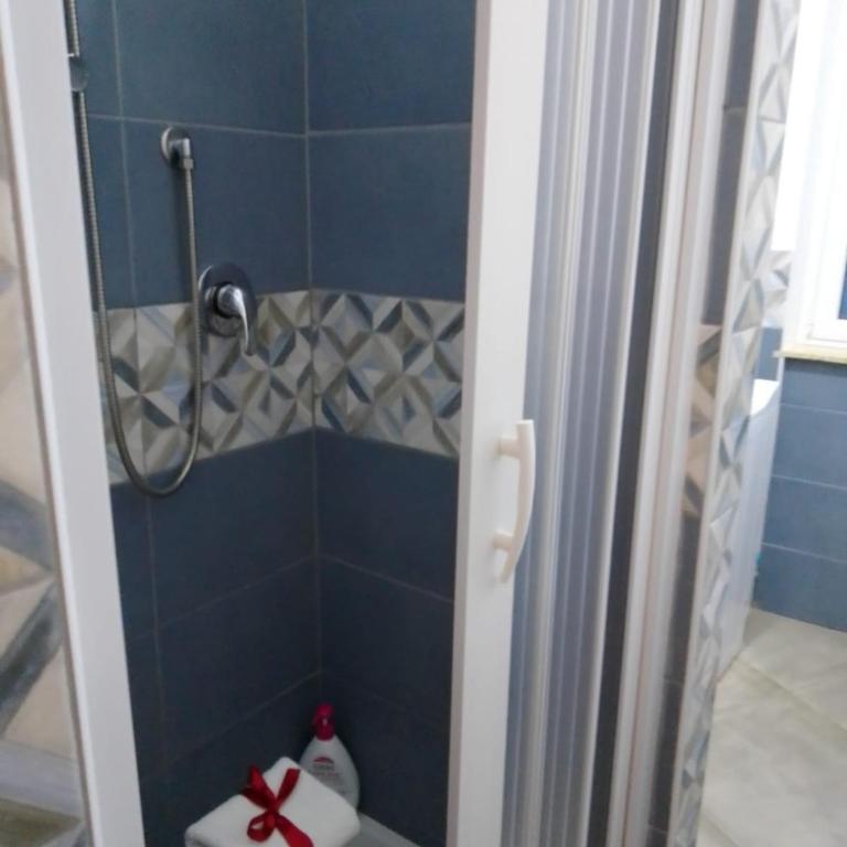 La Casa di Antonella - Appartamento con 2 Camere da Letto - 9