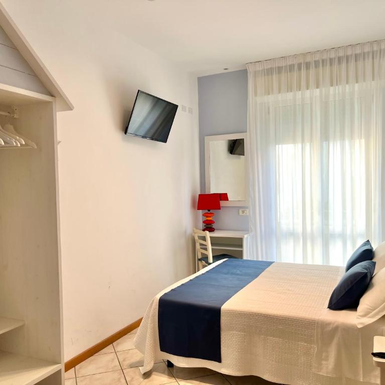 Hotel Acquario - Camera Familiare Deluxe - 12
