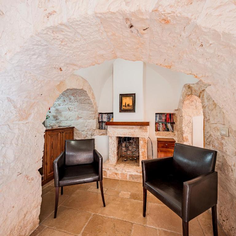 Private Trulli Retreat with Pool near Alberobello - Trulli Serena - Villa con Piscina Privata - 29