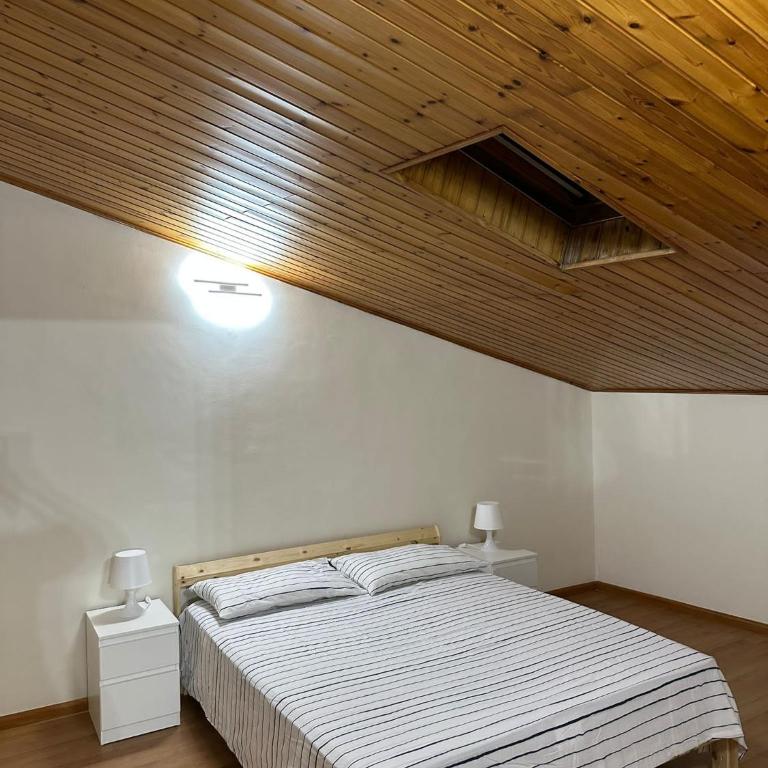 La mansarda di melo - Two-Bedroom Apartment - 6