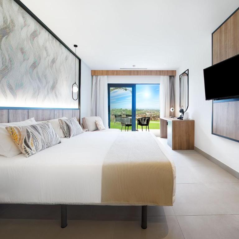Bull Vital Suites & Spa Boutique Hotel - Only Adults - Habitación Doble con terraza y vistas al campo de golf - 5