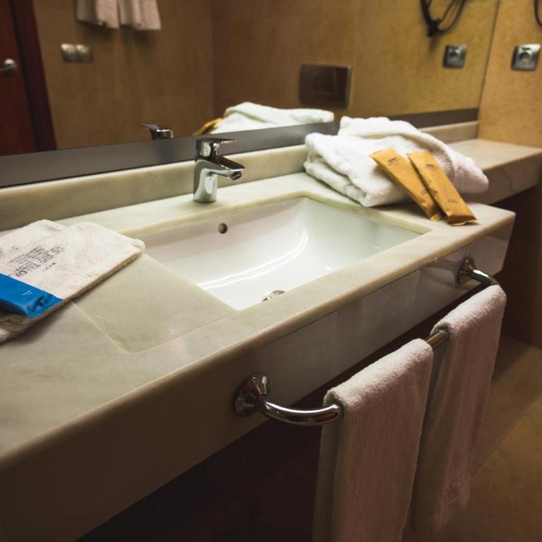 Hotel Deloix 4* Sup - Habitación Individual - 5