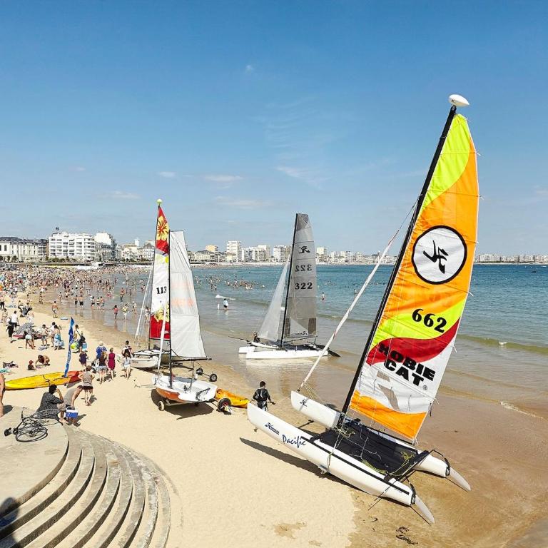 Appartement T2 face plage avec balcon, cuisine équipée et TV - FR-1-92-908 - Appartement - 19