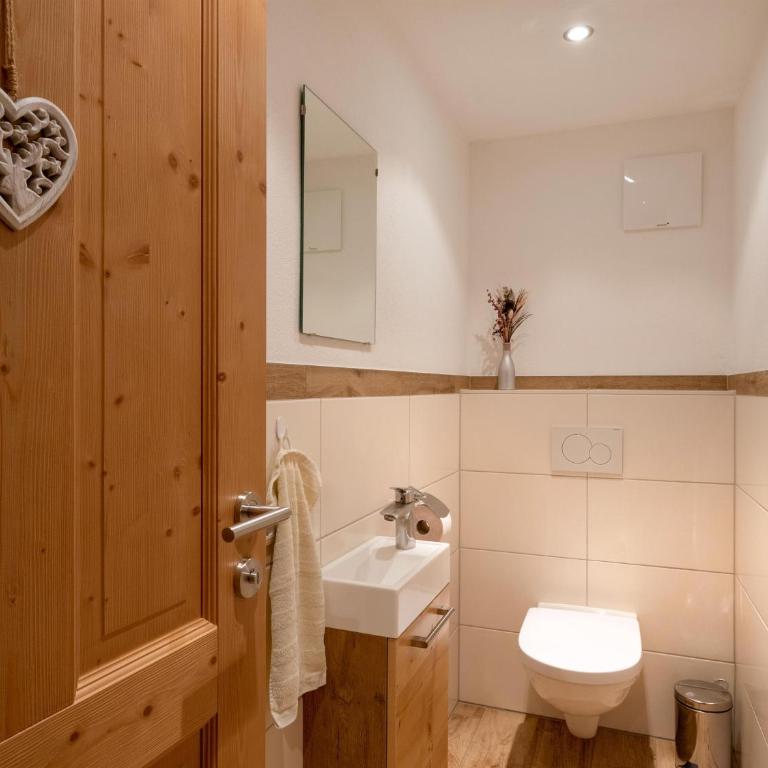 Apartment-Chalet Mödlinghof - Apartment mit 2 Schlafzimmern und Dusche - 15