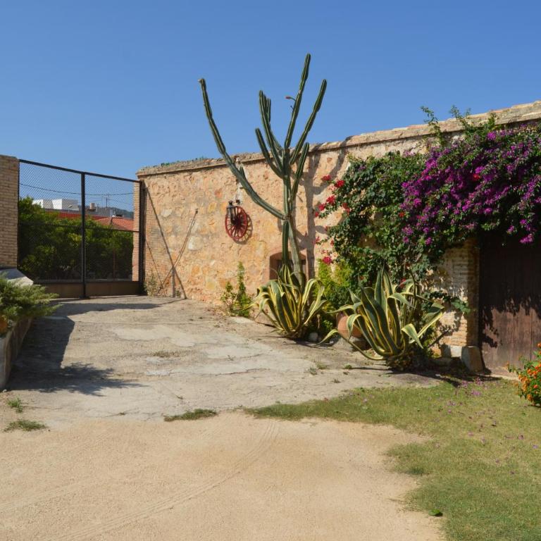 Anacasa Oliva Partida Canyaes CH752 - Three-Bedroom House - 26
