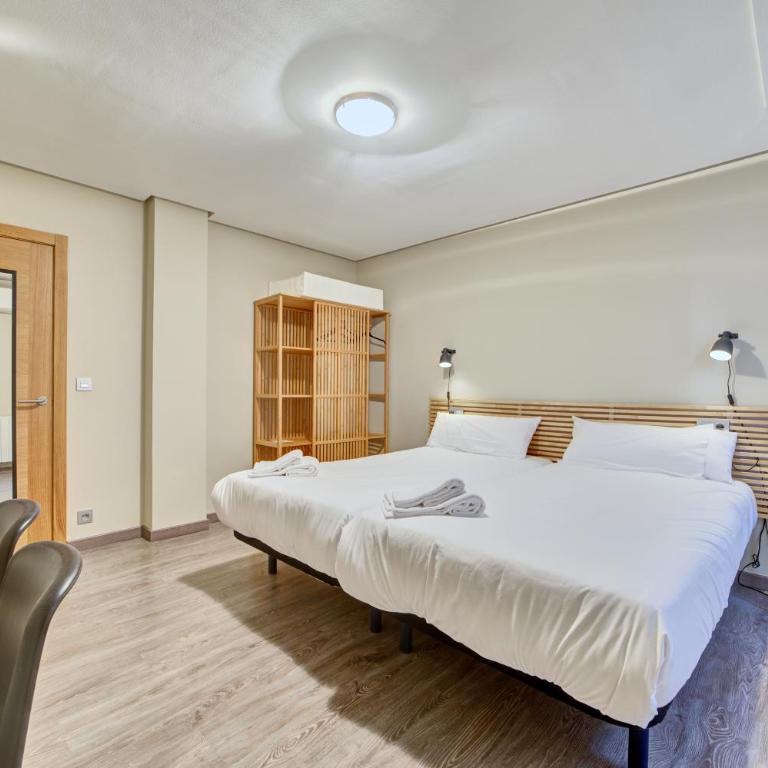 Apartamento Merindades By Clabao - Three-Bedroom Apartment - 15