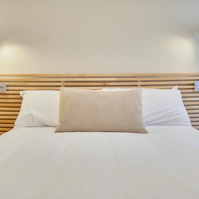 Apartamento Merindades By Clabao - Three-Bedroom Apartment - 10