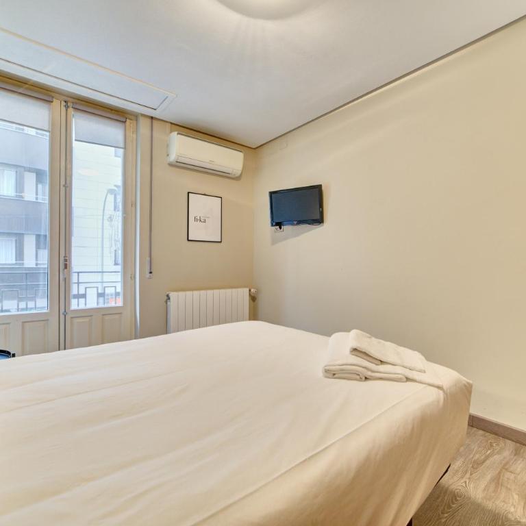 Apartamento Merindades By Clabao - Three-Bedroom Apartment - 11
