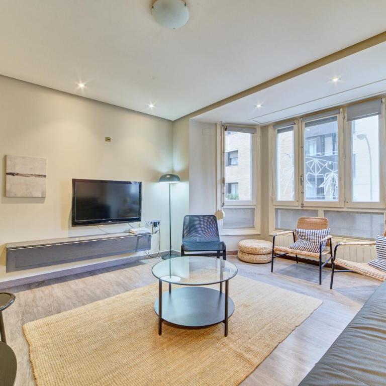 Apartamento Merindades By Clabao - Three-Bedroom Apartment - 1