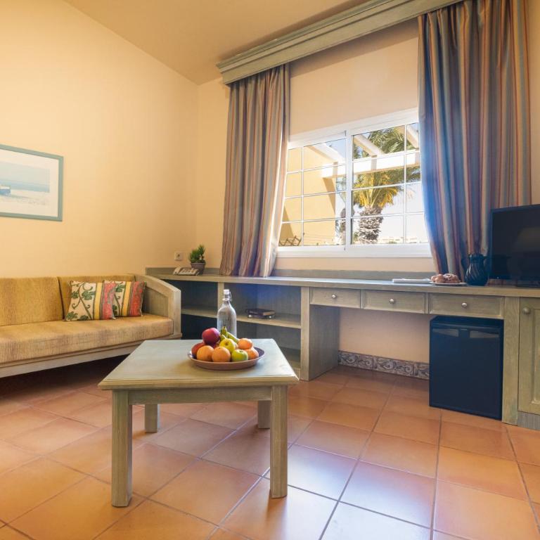 Royal Suite - Habitación Cuádruple Clásica - 9